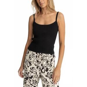NEW RHYTHM. umi sweater tank top in black